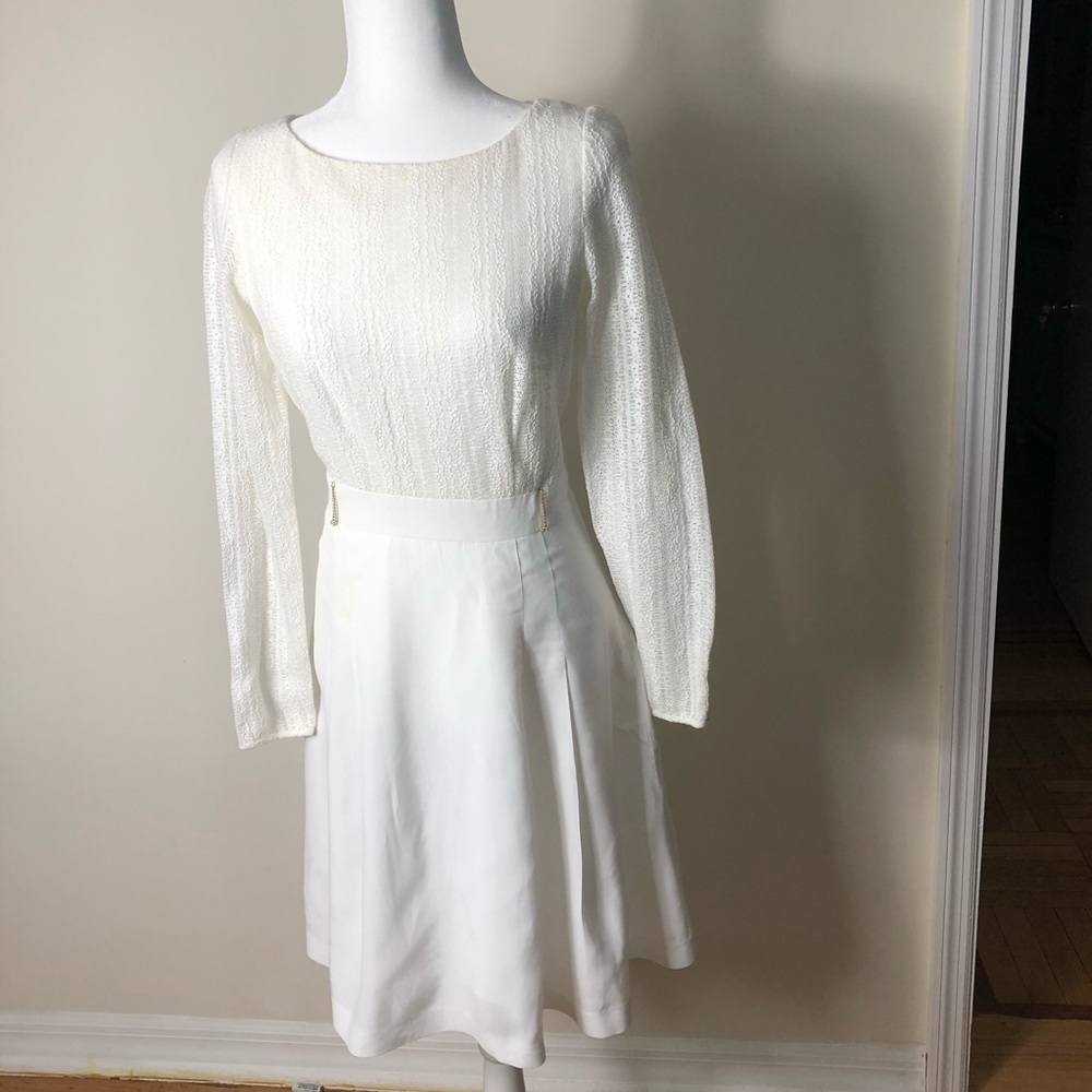 Elegant long sleeves white dress